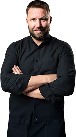 Василий Минаков