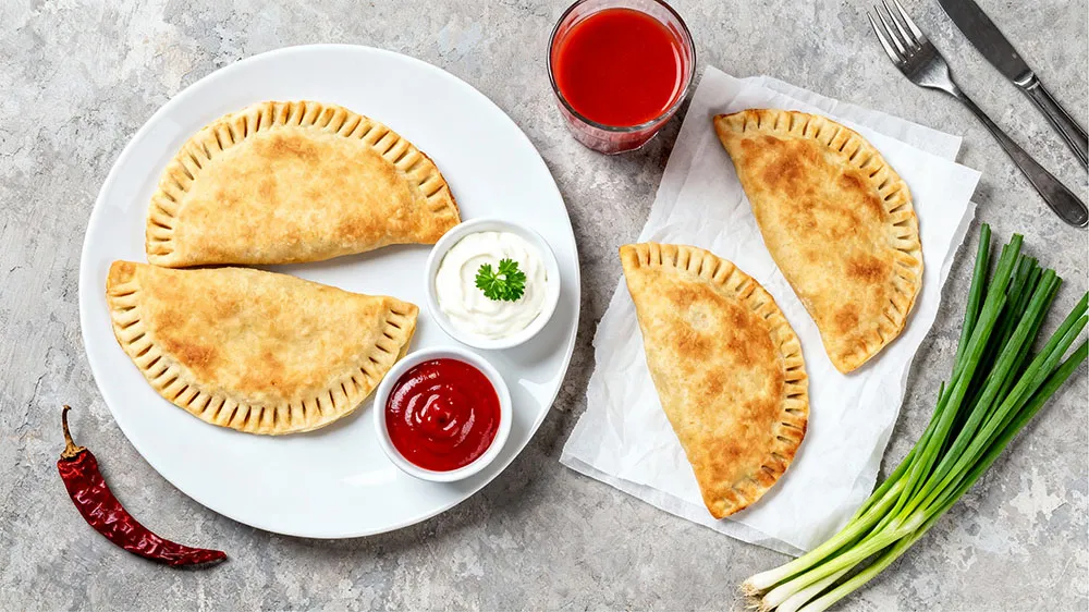 Классические чебуреки с мясом