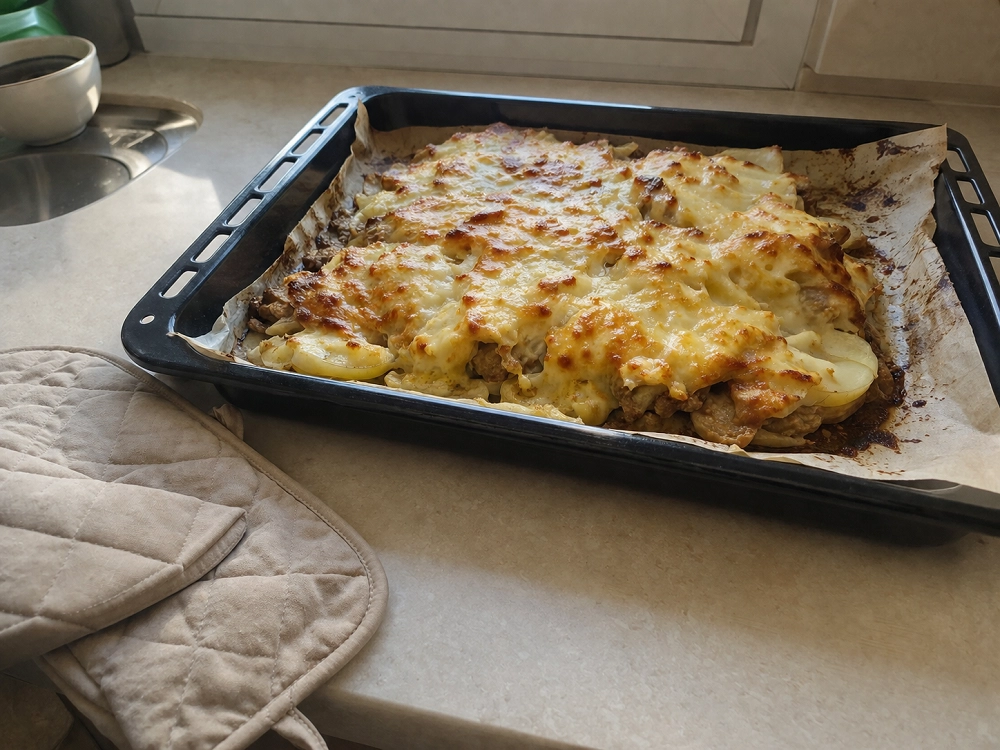 Мясо по-французски в духовке