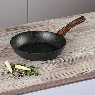 Сковорода индукционная 24 см Capella