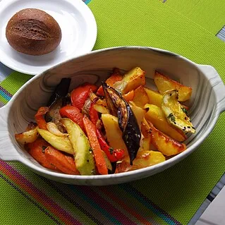 Керамическая форма для запекания: виды, использование, уход