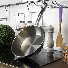 Сковорода из нержавеющей стали: что нужно знать?