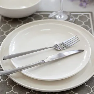 Набор тарелок из фаpфора на 2 персоны, 6 предметов, белый Horeca