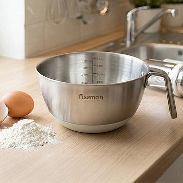 Миска с ручкой и силиконовым дном 17 см / 1,25 л (нержавеющая сталь)