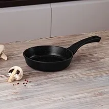 Сковорода из литого алюминия индукционная 20 см Cook pro