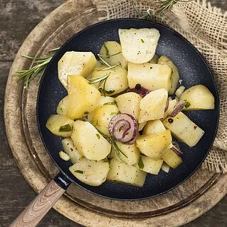 Какая нужна сковорода для жарки картошки