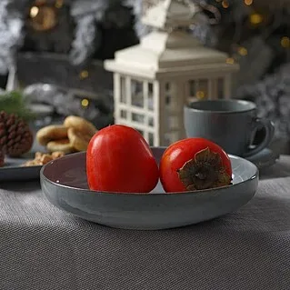 Как подать фрукты и ягоды на праздничный стол?