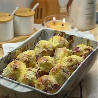 Картошка в беконе с сыром: хрустящая закуска для праздничного стола