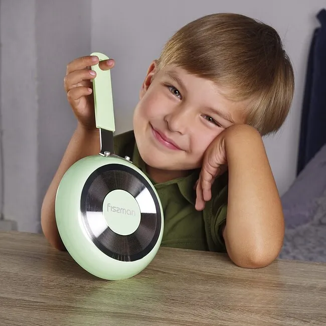 Можно ли мыть сковородки в посудомоечной машине?