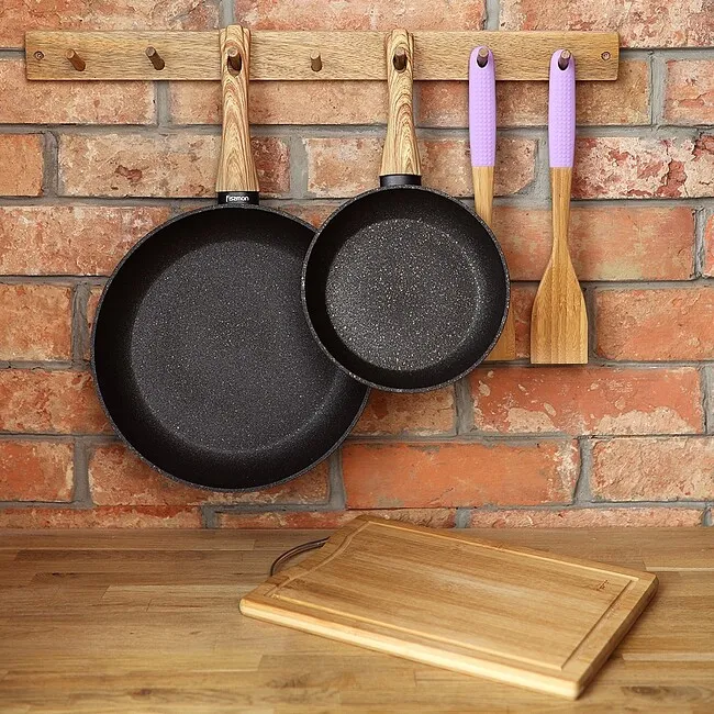 Хранение сковородок: лучшие решения для кухни
