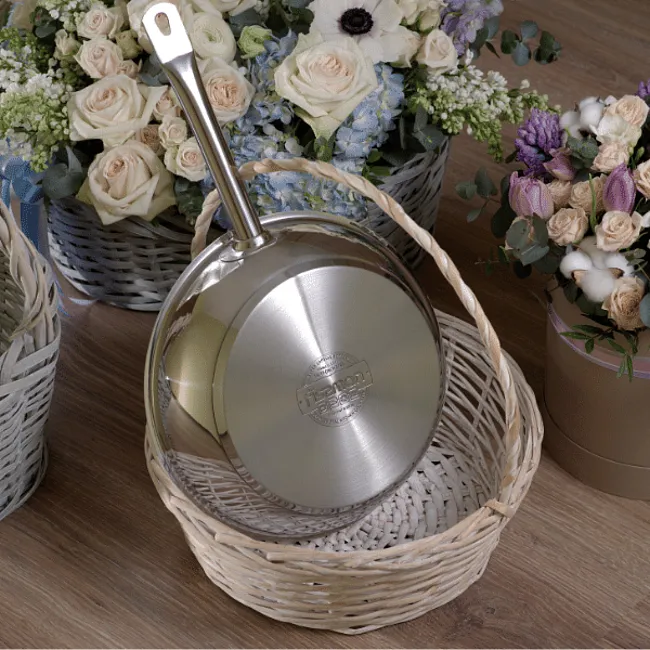 Как готовить в сковороде из нержавейки?