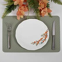 Фарфоровая тарелка 25 см Sea buckthorn