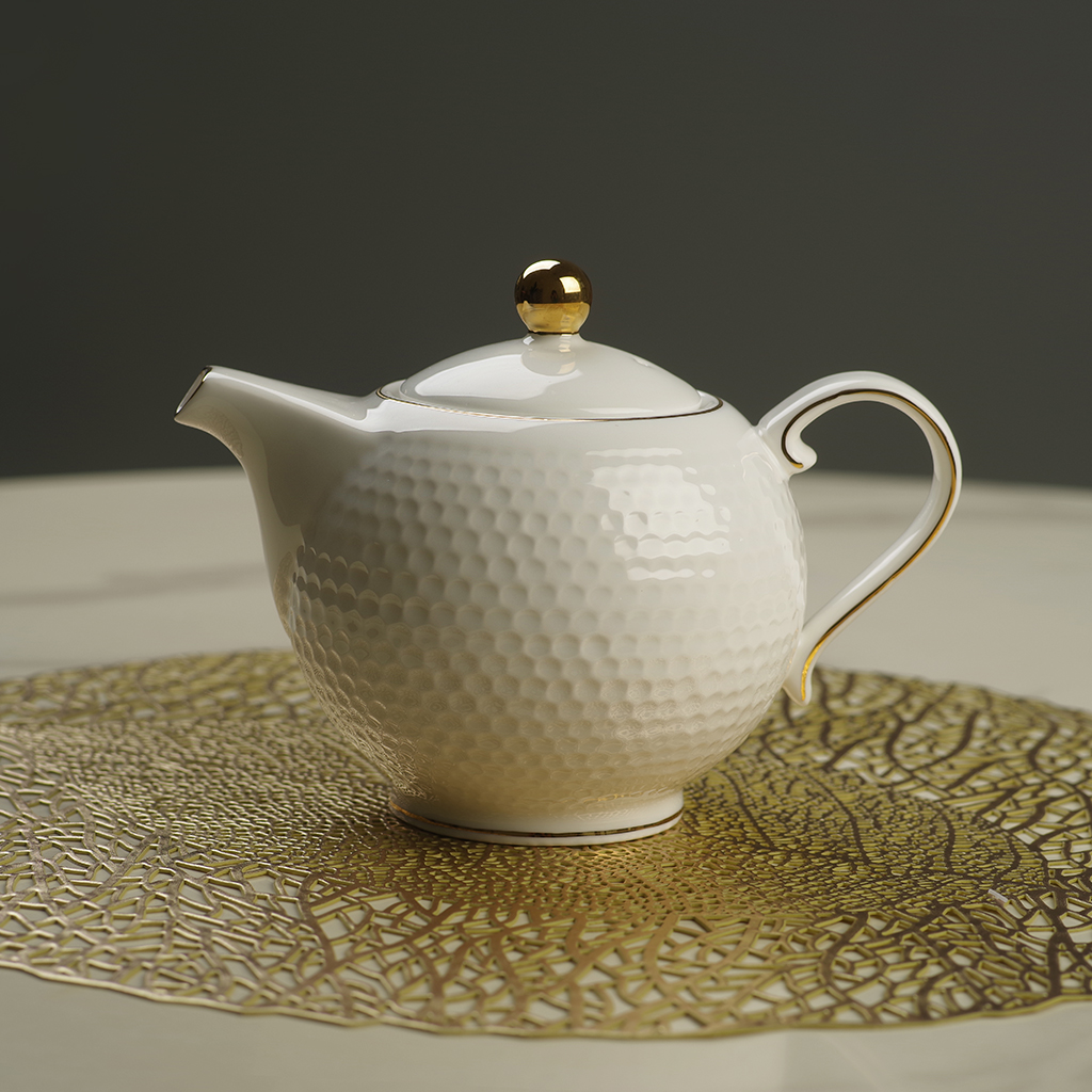 Чайник заварочный из костяного форфора Noemi 780мл