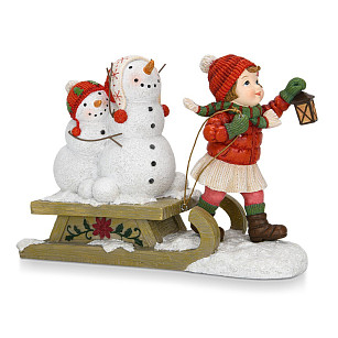 Статуэтка «Девочка со снеговиками на санях»